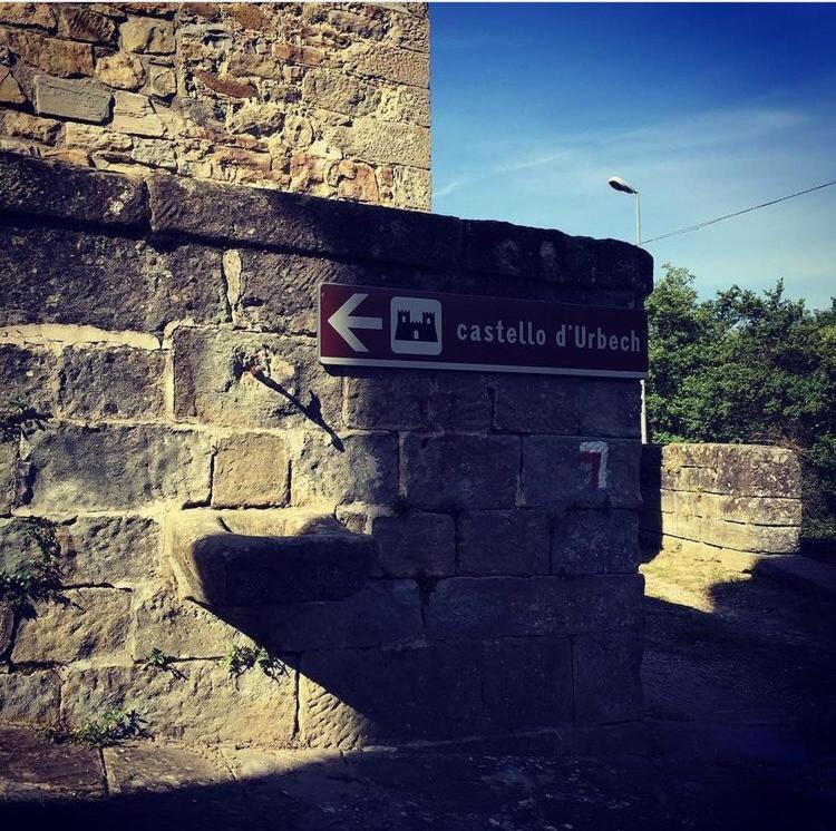Castello Di Urbech Apartment ปราโตแวคคิโอ ภายนอก รูปภาพ